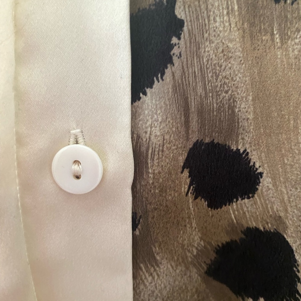 PAOLO SANTINI ANIMAL PRINT SILK BLOUSE SIZE 12 - Picture 8 of 8